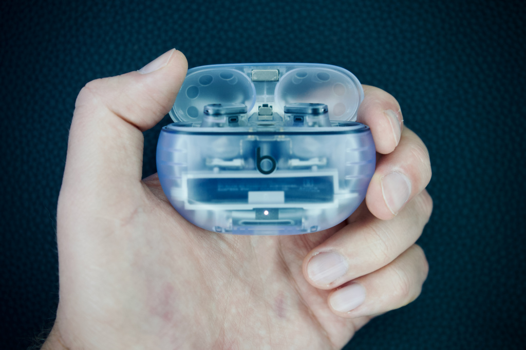 Beats Studio Buds + Beats Studio Buds +