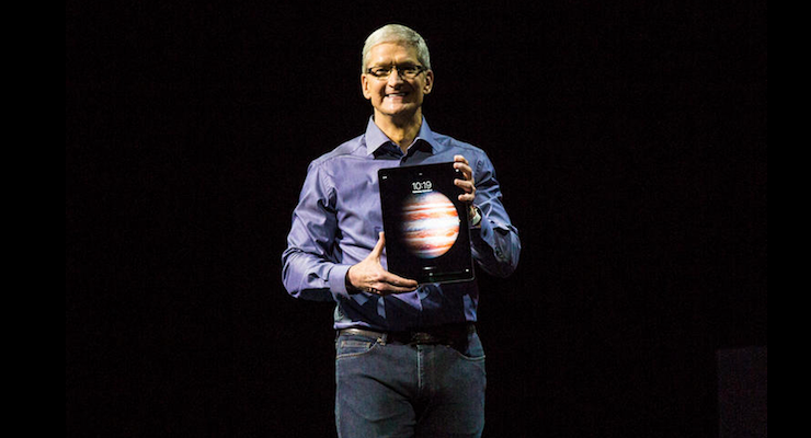 CEO Apple рад новому iPad