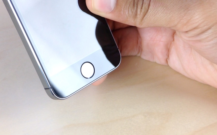 Дисплей iPhone будет прикрыт сапфировым стеклом