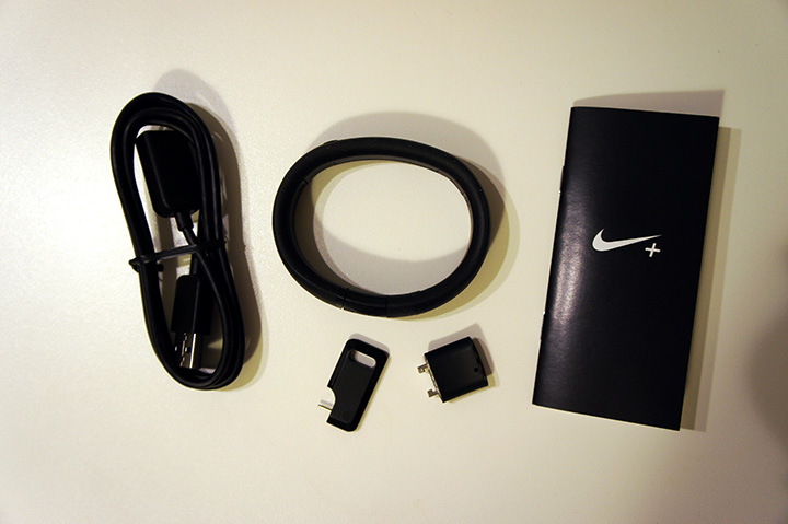 Обзор фитнес-браслета Nike+ Fuelband SE на iGuides.ru