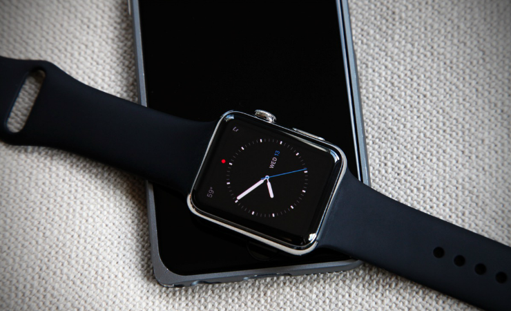 Apple Watch вдвое превзошли по популярности первый iPhone