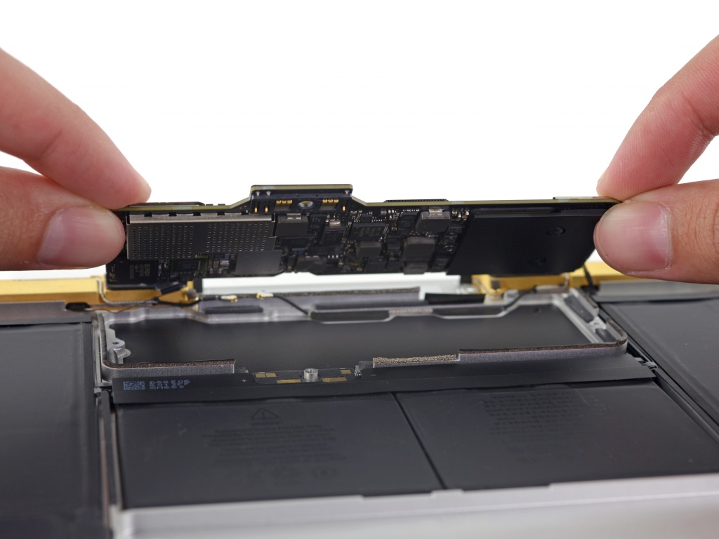 Новый MacBook — инженерное порно без шансов на ремонт