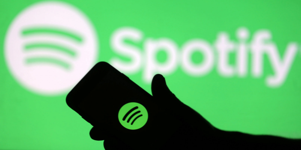 Samsung подтвердила запуск Spotify в России
