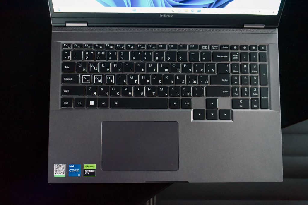 Infinix GT BOOK Infinix GT BOOK