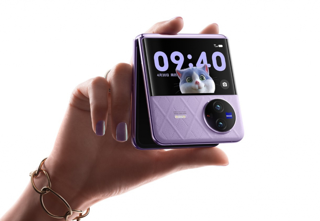 Vivo X Flip clamshell smartphone unveiled with curved screen and ZEISS
