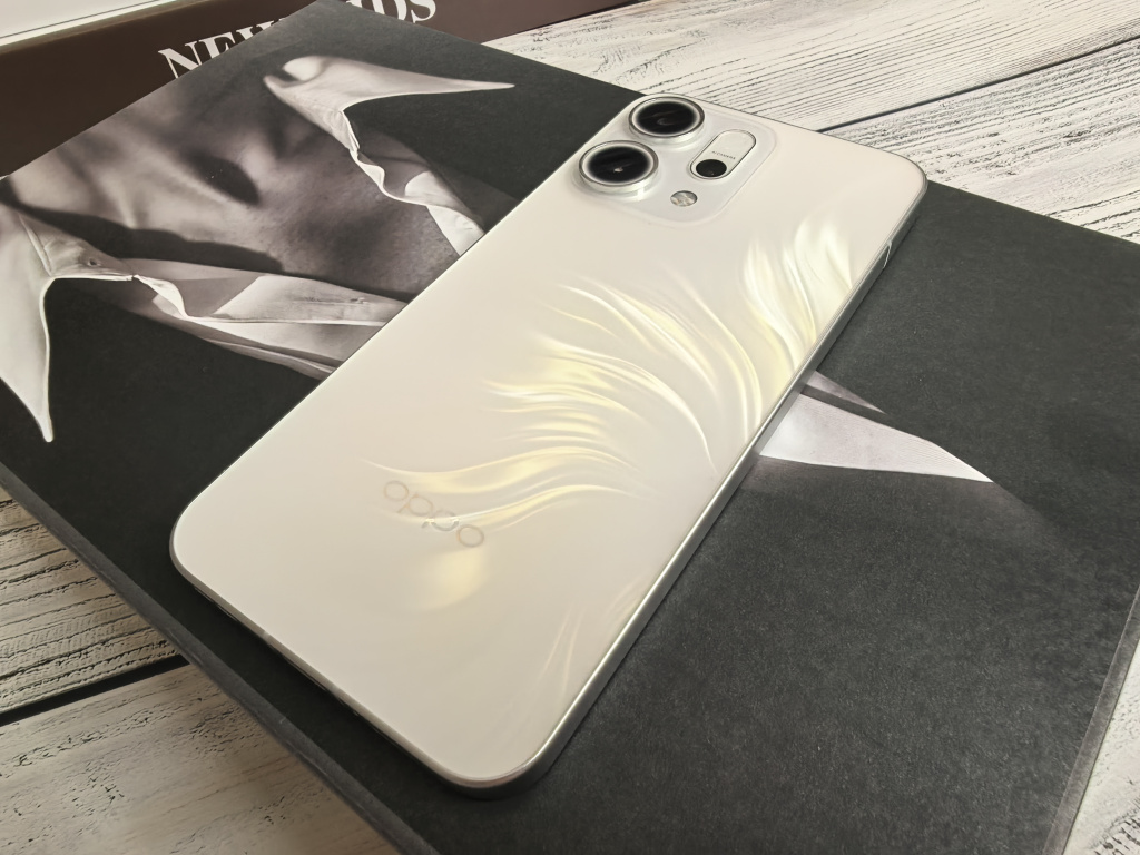 OPPO Reno 14 уцыкнукенкенр.png