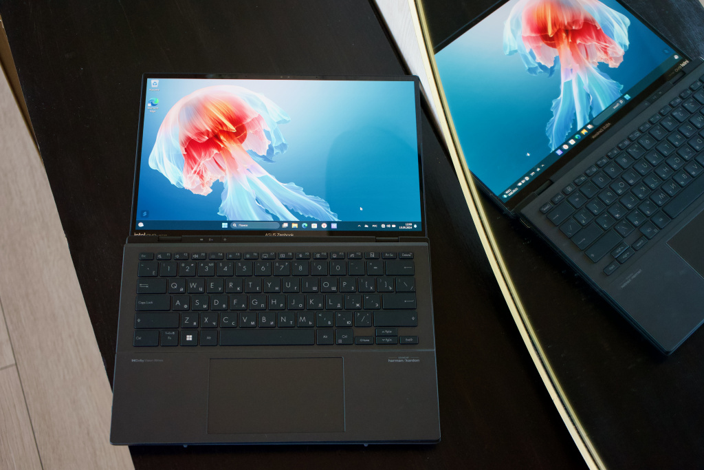 ASUS Zenbook Duo (2024) ASUS Zenbook Duo (2024)