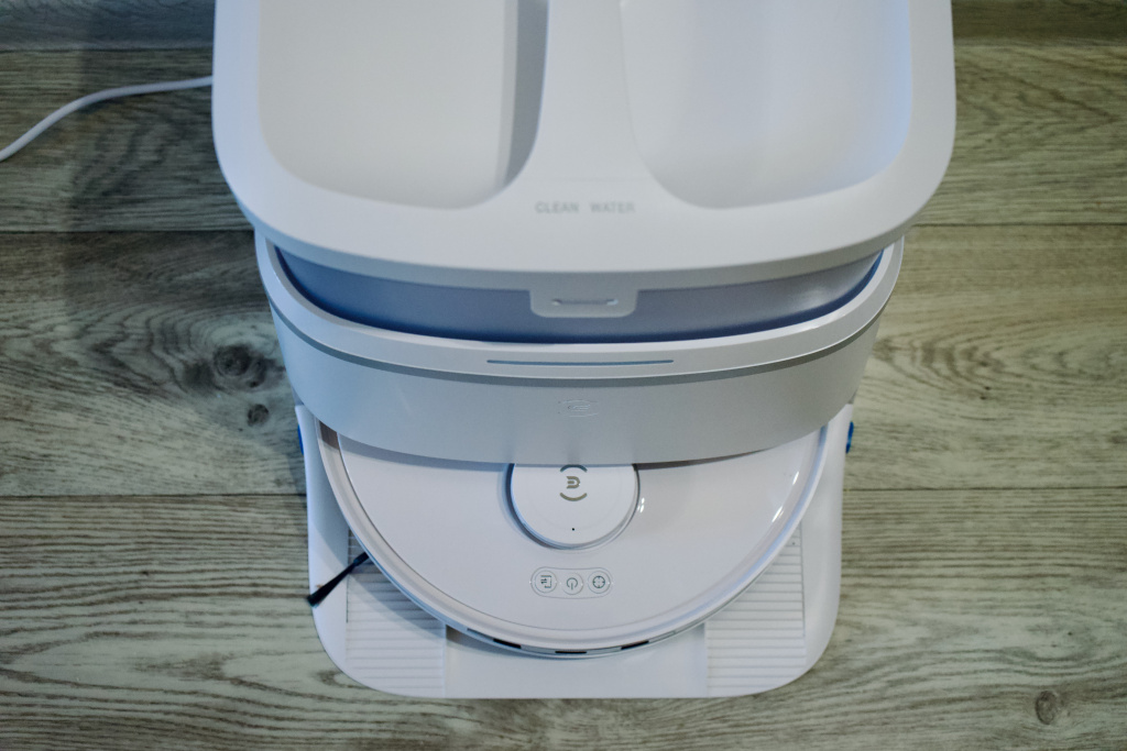 ECOVACS DEEBOT T30 PRO OMNI ECOVACS DEEBOT T30 PRO OMNI