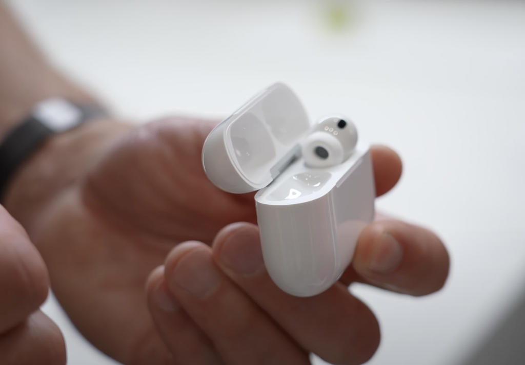 AirPods Pro 3 AirPods Pro 3