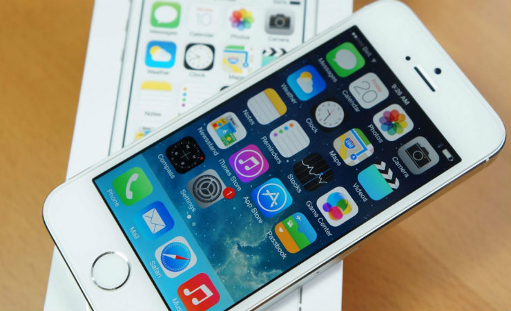 «Связной»: «Серый» рынок не говорит о реальном спросе на iPhone SE