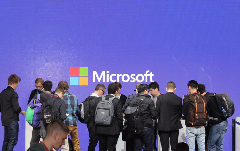 Microsoft на MWC 2015