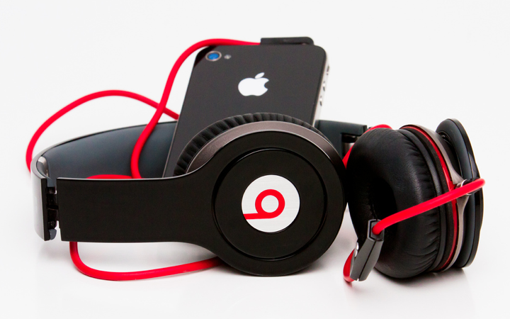 Apple покупает Beats