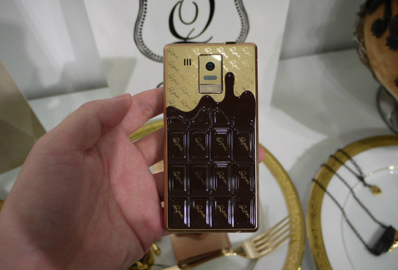 Смартфон-шоколадка