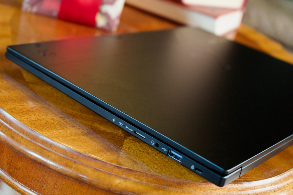 Acer Swift Go 16 AI Acer Swift Go 16 AI