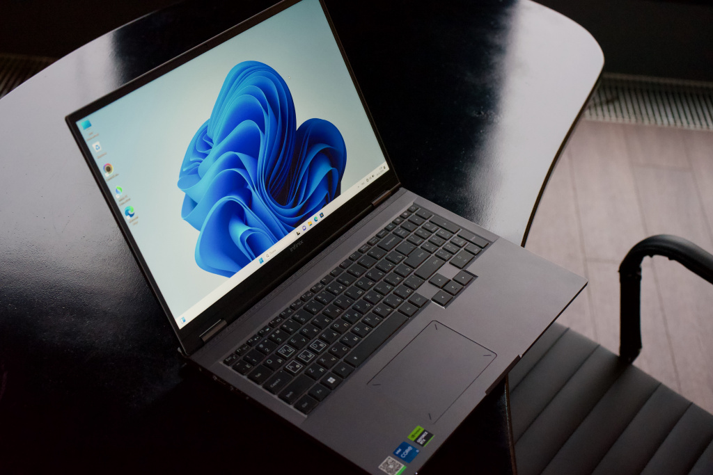 Infinix GT BOOK Infinix GT BOOK