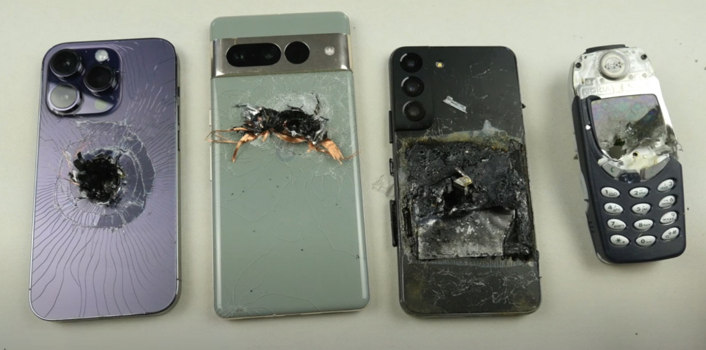 iPhone 14 Pro, Pixel 7, Galaxy S22, Nokia 3310