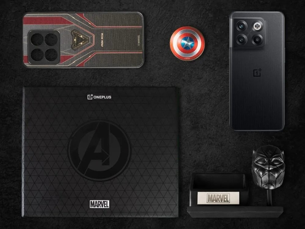 OnePlus-10T-Marvel-Edition-Box-B.jpg