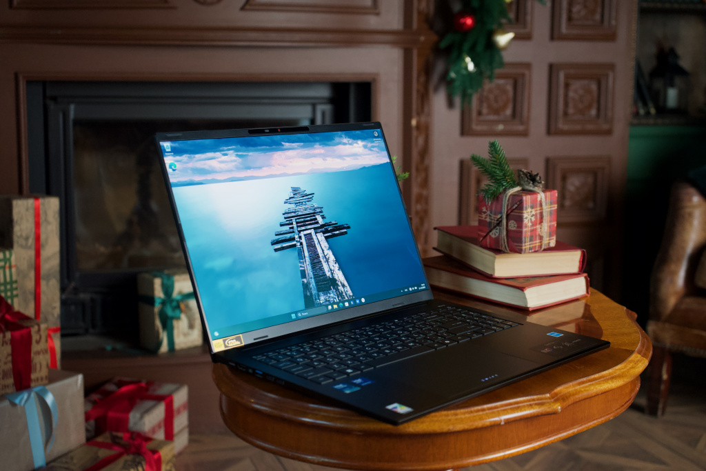 Acer Swift Go 16 AI Acer Swift Go 16 AI