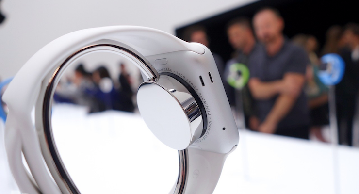 Новая модель часов Apple ждет своей очереди