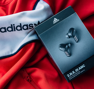 Обзор наушников Adidas Z.N.E. 01 ANC: три полоски в ушах