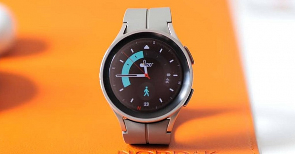 Galaxy Watch 7 заткнут за пояс Apple Watch по двум параметрам