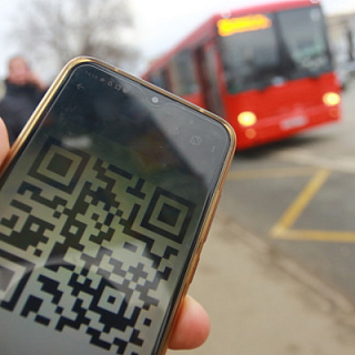 В России начали отменять QR-коды на транспорте