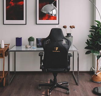 Геймерское кресло Tesoro Zone X — бизнес-класс у тебя дома