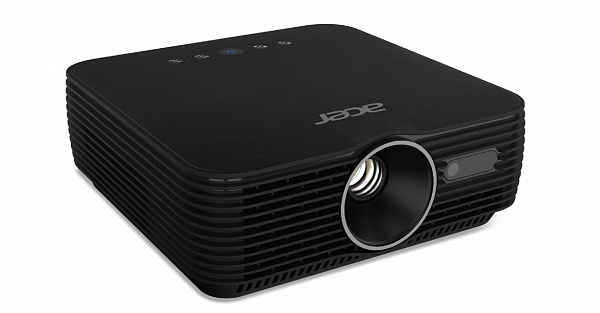 Acer B250i — портативный проектор со студийным звуком