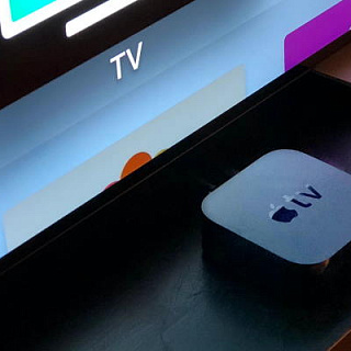 Apple объединит умную колонку с планшетом и ТВ-приставкой