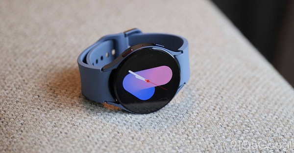 На часы Galaxy Watch приходит топовая функция из iPhone и Apple Watch