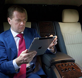 Деньги есть: Медведев выделил средства на изоляцию рунета