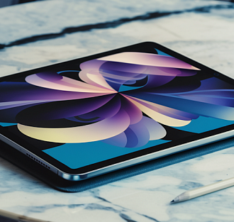 Насколько прочный новый iPad Pro в супертонком корпусе? Блогеры уже проверили