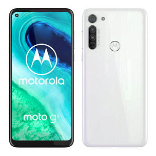 В России начались продажи смартфона Motorola Moto G8