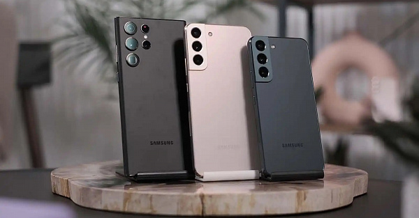 Культовая серия Samsung Galaxy S получила обновление One UI 8. Но есть и плохая новость