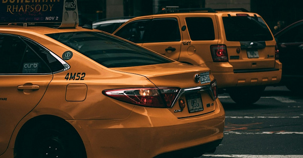 «Яндекс Такси» накажет тех, кто отменяет поездки