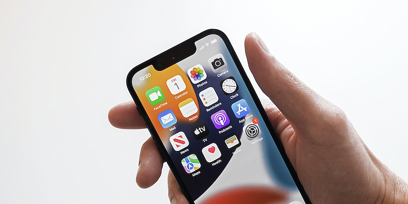 Владельцы iPhone 13 возмущены — их обделили важной настройкой, которая есть на других айфонах