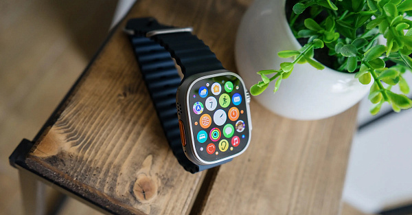 Apple может увеличить диагональ экрана и габариты следующих Apple Watch Ultra