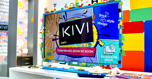 Kivi представила смарт-телевизор для детей KidsTV. К нему можно цеплять детальки Lego