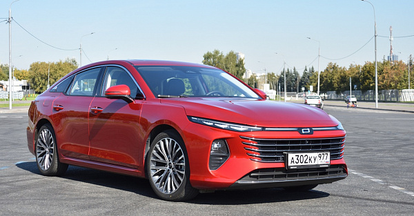 Обзор FAW Bestune B70: много машины за относительно не много денег 
(по сегодняшним меркам)