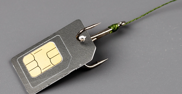 Миллионы SIM-карт с тарифами «для своих» скоро могут закрыть. Операторов прижали власти