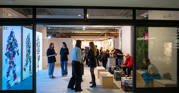 Сеть restore: в коллаборации с цифровым художником Аристархом Чернышевым представили проект «Человек цифровой»