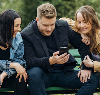 В «белый список» сайтов внесли службы доставки, банки и СМИ