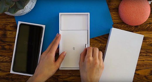 Видео: распаковка Google Pixel 3 XL и тест селфи-камеры