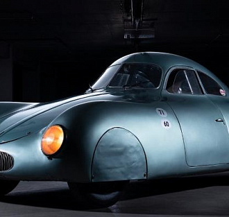 Раритетный Porsche выставлен на аукцион в Монтерее