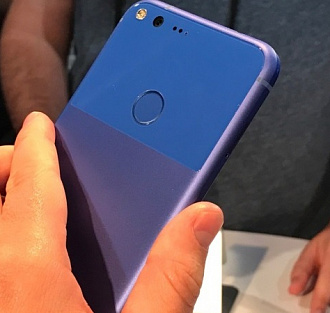 В Pixel и Pixel XL используется софт от Google Glass