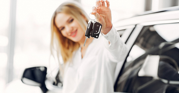 Покупать автомобили с рук стало очень опасно. Продавцы используют «схему Долиной»