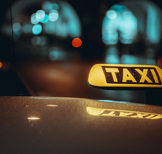 «Бомбилы» вернулись: москвичи нашли альтернативу дорогому такси