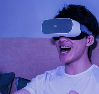 Xiaomi Mi 3D Cinema — портативный кинотеатр в формате VR-шлема