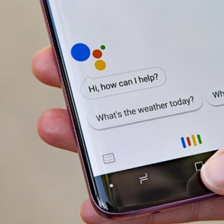 Google Ассистент остаётся самым «умным» помощником. Siri на втором месте