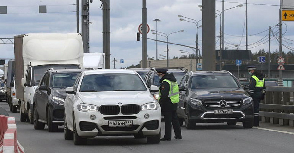Москва сохранит систему отслеживания автомобилей после пандемии коронавируса